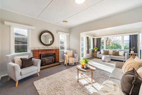 Photo of property in 11 Terawhiti Terrace, Karori, Wellington, 6012