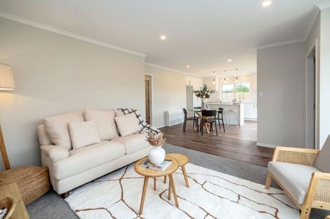Photo of property in 4a Van Baarle Close, Carterton, 5713