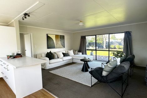 Photo of property in 19a Howard Road, Taradale, Napier, 4112