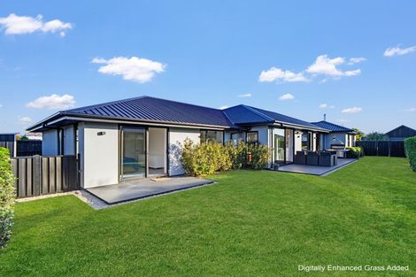Photo of property in 11 Crete Road, Rangiora, 7400