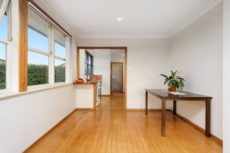 Photo of property in 34 Woodford Avenue, Brookfield, Tauranga, 3110