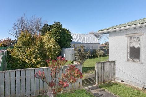 Photo of property in 23 Ross Street, Marton, 4710