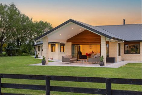 Photo of property in 2/53 Jellicoe Street, Greytown, 5712