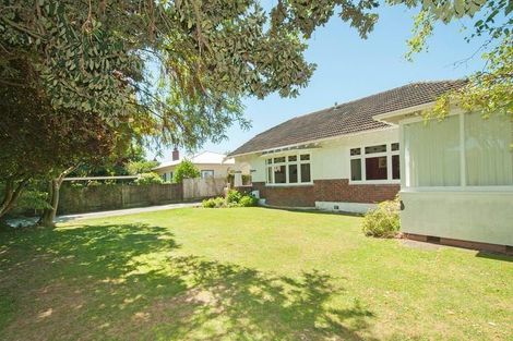 Photo of property in 24 Ludlam Crescent, Woburn, Lower Hutt, 5010