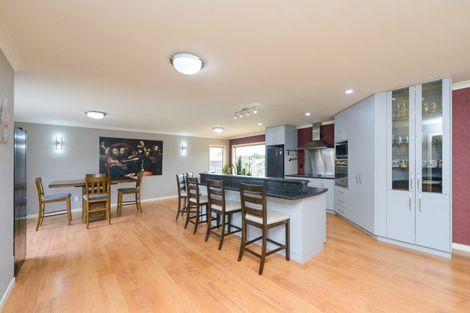 Photo of property in 46 Peter Hall Drive, Kelvin Grove, Palmerston North, 4414