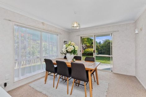 Photo of property in 92 Russley Drive, Mount Maunganui, 3116