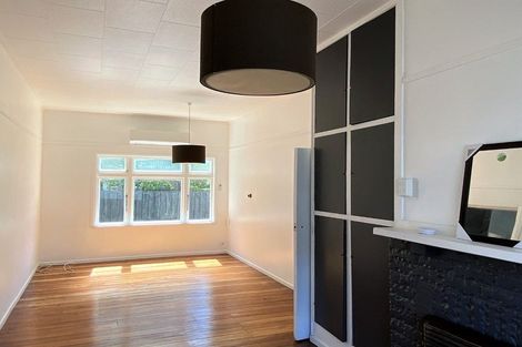 Photo of property in 207 High Street, Dannevirke, 4930