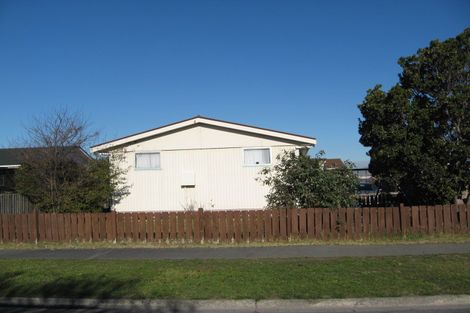 Photo of property in 14 Palmers Road, New Brighton, Christchurch, 8083