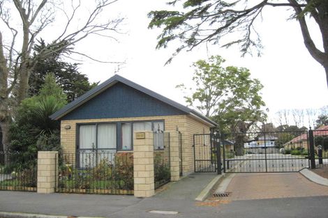 Photo of property in Cedar Park, 18/90 Bristol Street, St Albans, Christchurch, 8014