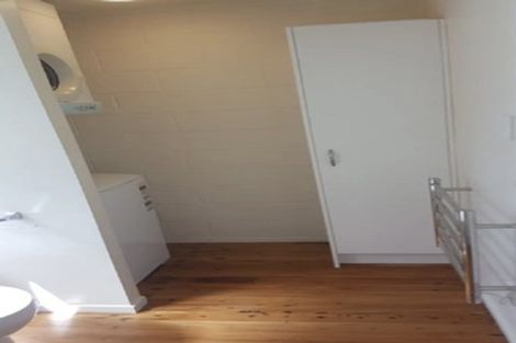 Photo of property in 9 Ngaio Gorge Road, Ngaio, Wellington, 6035