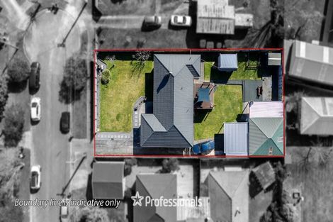 Photo of property in 8 Coates Grove, Silverstream, Upper Hutt, 5019