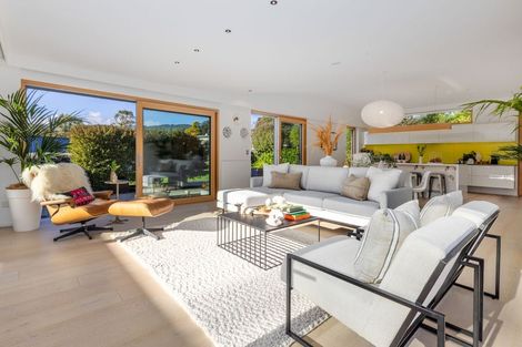 Photo of property in 3 Bressay Way, Waikanae, 5036