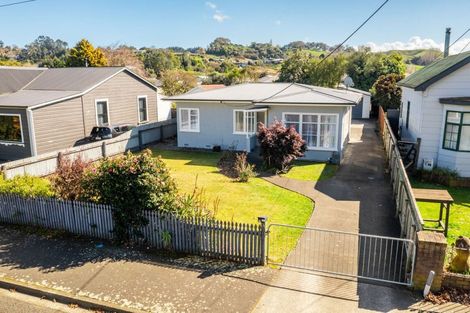 Photo of property in 12 Seddon Street, Aramoho, Whanganui, 4500