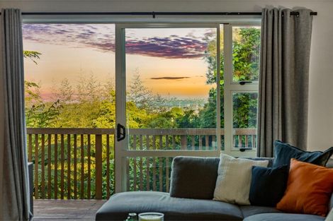 Photo of property in 317 Don Buck Road, Massey, Auckland, 0614