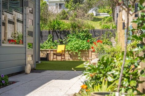 Photo of property in 93b The Esplanade, Raumati South, Paraparaumu, 5032