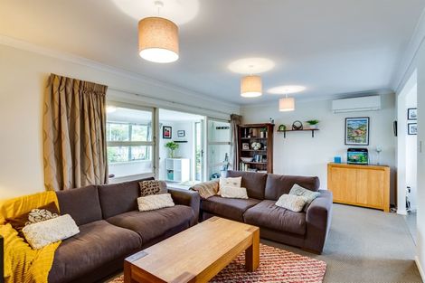 Photo of property in 6 O'dowd Road, Taradale, Napier, 4112