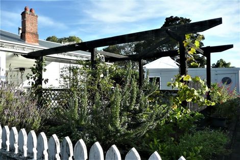 Photo of property in 27 Pukepapa Road, Marton, 4710