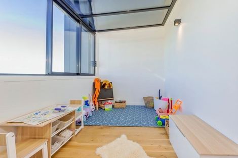 Photo of property in 16 Catalina Drive, Hobsonville, Auckland, 0616