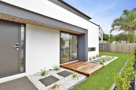 Photo of property in 64u4 Banbury Crescent, Fairfield, Hamilton, 3214
