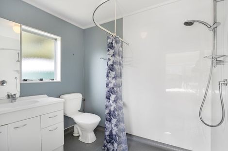 Photo of property in 50 Park Avenue, Waitarere Beach, Levin, 5510