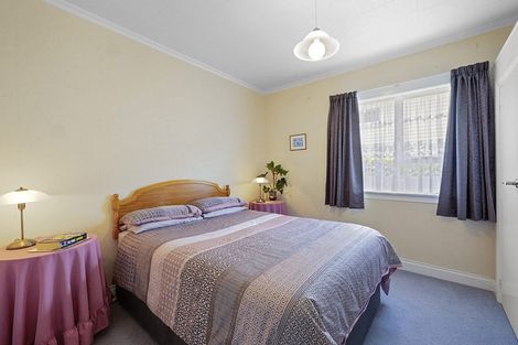 Photo of property in 117 Belt Road, New Plymouth, 4310