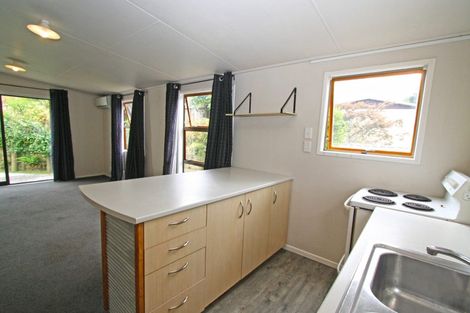 Photo of property in 4 Kenmore Street, Westown, New Plymouth, 4310