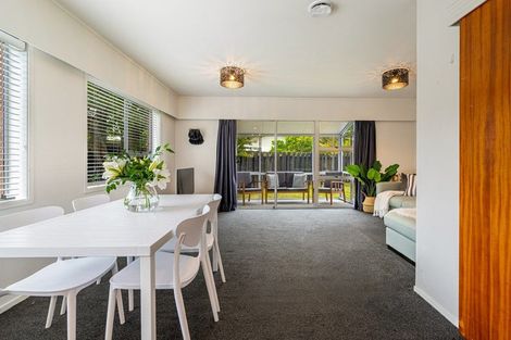 Photo of property in 1/71 Florence Avenue, Orewa, 0931