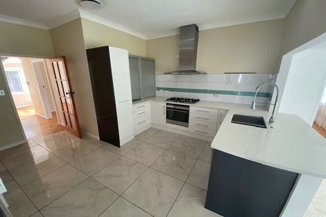 Photo of property in 77 Campbell Street, Karori, Wellington, 6012