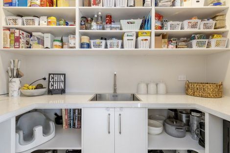 Photo of property in 7 Lochinvar Lane, Acacia Bay, Taupo, 3385