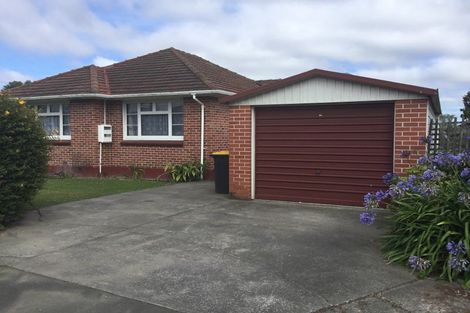 Photo of property in 32 Sawyers Arms Road, Northcote, Christchurch, 8052