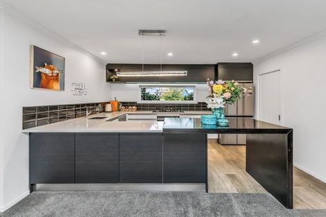 Photo of property in 2 Highworth Crescent, Rolleston, 7615