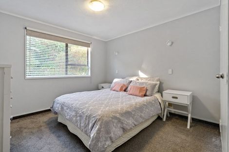 Photo of property in 43a Thatcher Crescent, Crofton Downs, Wellington, 6035