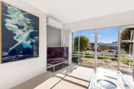 Photo of property in 186 Bath Street, Levin, 5510