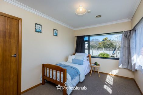 Photo of property in 8 Coates Grove, Silverstream, Upper Hutt, 5019