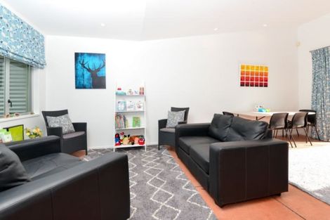 Photo of property in 56 Saint James Drive, Huntington, Hamilton, 3210