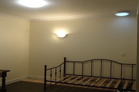 Photo of property in 52 Mitchell Street, Brooklyn, Wellington, 6021