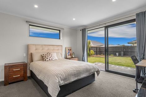 Photo of property in 6 Haymakers Crescent, Rolleston, 7614