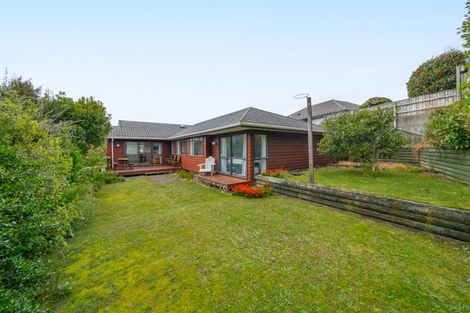 Photo of property in 5 Longmont Terrace, Churton Park, Wellington, 6037