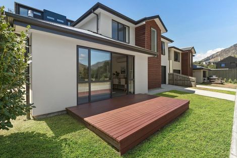 Photo of property in 4u2 Redfern Terrace, Arthurs Point, Queenstown, 9371
