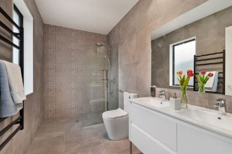 Photo of property in 61 Symes Drive, Red Beach, 0932