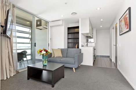 Photo of property in 1507/17 Osterley Way, Manukau, Auckland, 2104