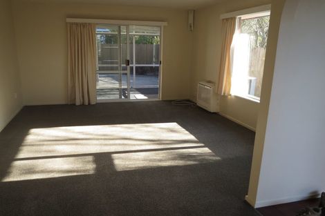 Photo of property in 4 Solway Avenue, Ilam, Christchurch, 8041