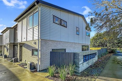 Photo of property in 59 Whati Lane, Henderson, Auckland, 0612