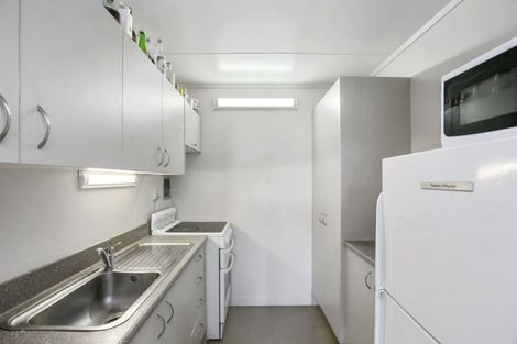 Photo of property in Hobson Court Flats, 84/70u Hobson Street, Thorndon, Wellington, 6011