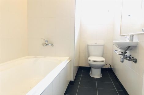 Photo of property in 5 Gerontius Glade, Torbay, Auckland, 0630