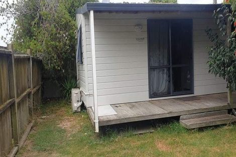 Photo of property in 210 Lake Road, Northcote, Auckland, 0627