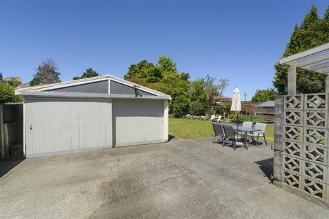 Photo of property in 17 Skerman Street, Marton, 4710