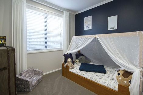 Photo of property in 4 Urumaraki Avenue, Helensville, 0800