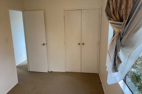 Photo of property in 12 Glenvale Place, Totara Vale, Auckland, 0629