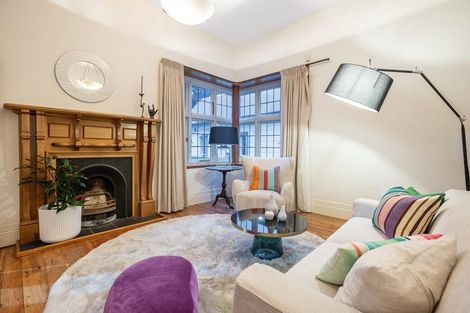 Photo of property in 13 Talavera Terrace, Kelburn, Wellington, 6012